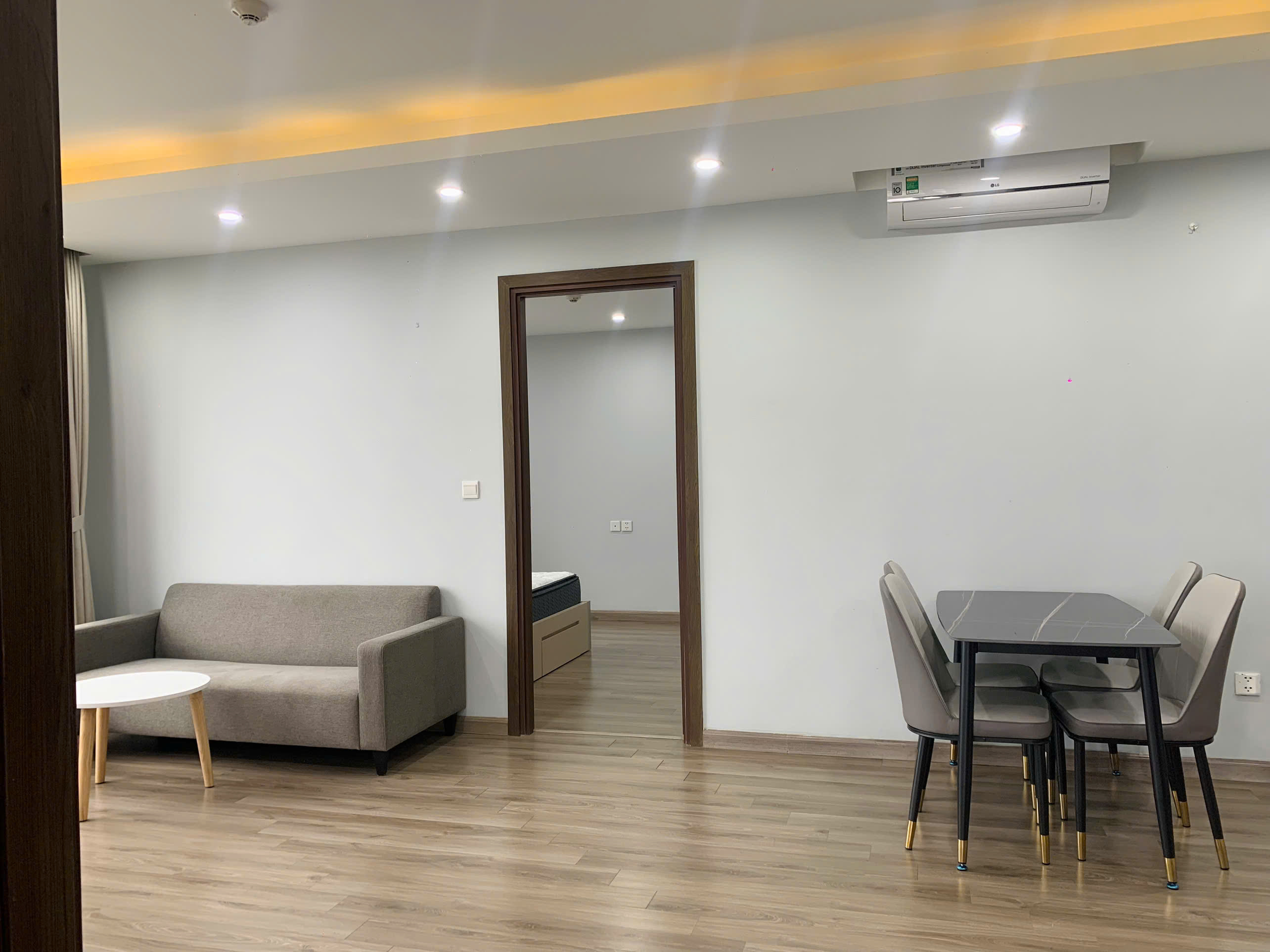 Hud Building apartment for rent | 3 bedrooms | 90m2